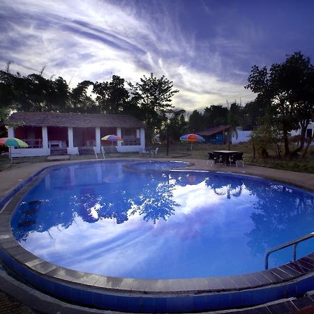 Mogli Resort Kanha Ngoại thất bức ảnh